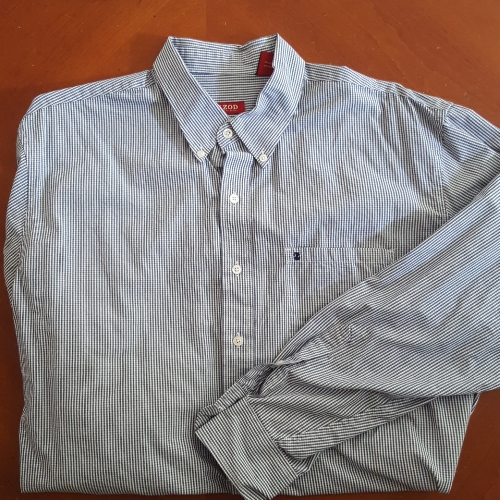 Izod Button Down - Picture 2 of 2